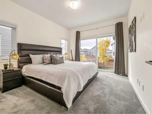 2700 46 Street South, Lethbridge, AB - Indoor Photo Showing Bedroom