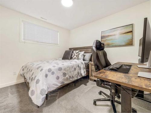 2700 46 Street South, Lethbridge, AB - Indoor Photo Showing Bedroom