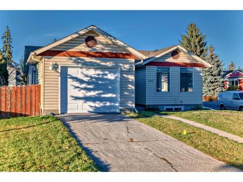 103 Abadan Place Ne, Calgary, AB - Outdoor