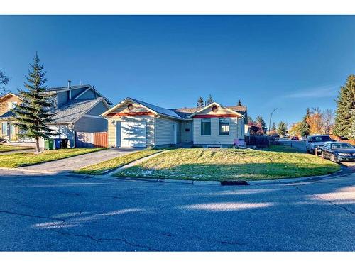 103 Abadan Place Ne, Calgary, AB - Outdoor