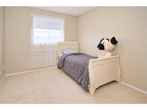 634 Evermeadow Road Sw, Calgary, AB - Indoor Photo Showing Bedroom