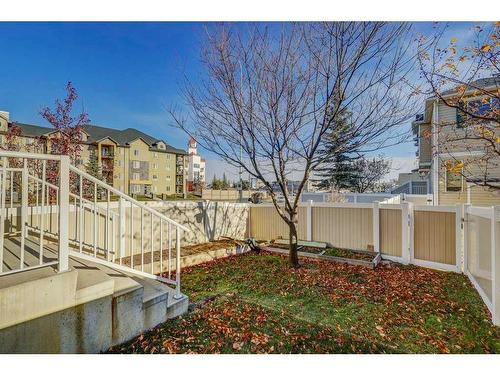 130 Royal Birch Mount Nw, Calgary, AB - Outdoor