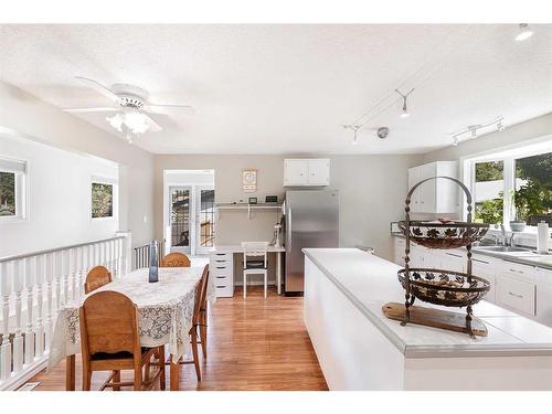 14 Knight Street, Okotoks, AB - Indoor Photo Showing Dining Room