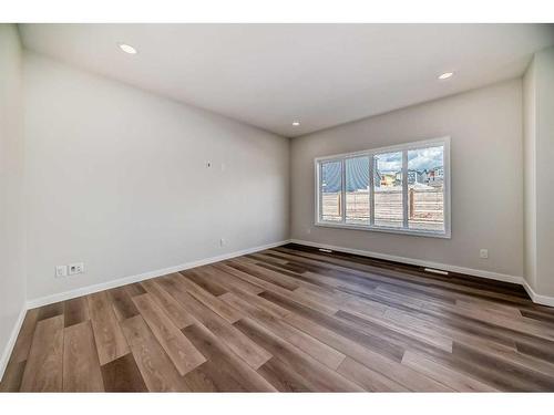 482 Lucas Way Nw, Calgary, AB - Indoor Photo Showing Other Room