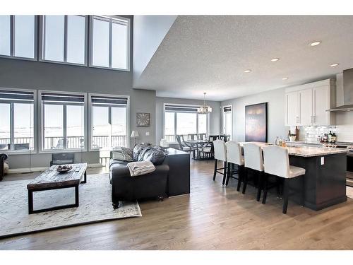 22 Evansborough View Nw, Calgary, AB - Indoor Photo Showing Living Room