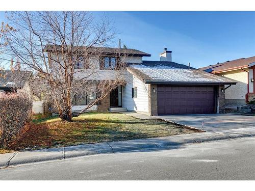 7 Woodmont Way Sw, Calgary, AB - Outdoor