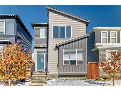 148 Howse Avenue Ne, Calgary, AB - Outdoor