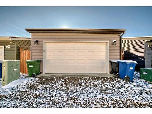 148 Howse Avenue Ne, Calgary, AB - Outdoor With Exterior