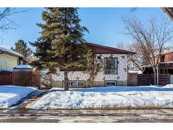 3036 33A Street SE Calgary, AB T2B 0W2