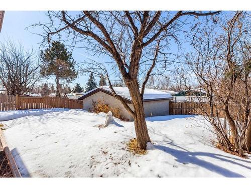 3036 33A Street Se, Calgary, AB - Outdoor