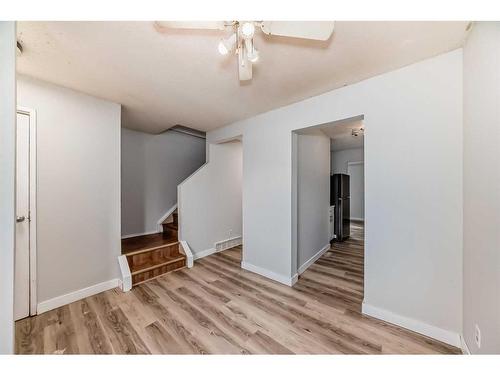 67-2727 Rundleson Road Ne, Calgary, AB - Indoor Photo Showing Other Room