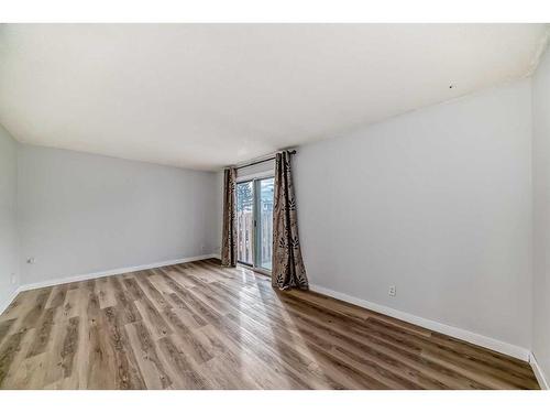 67-2727 Rundleson Road Ne, Calgary, AB - Indoor Photo Showing Other Room