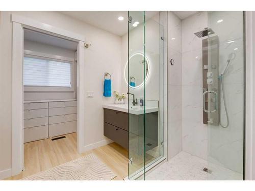 9339 Allison Drive Se, Calgary, AB - Indoor Photo Showing Bathroom