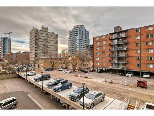 306-733 14 Avenue, Calgary, AB - Outdoor With Facade