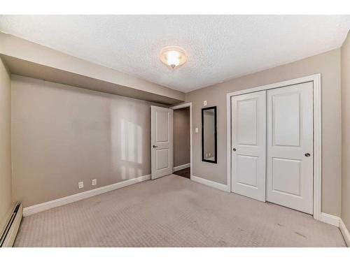 306-733 14 Avenue, Calgary, AB - Indoor Photo Showing Other Room