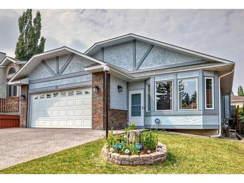 23 Sanderling Rise Nw, Calgary, AB - Outdoor With Facade