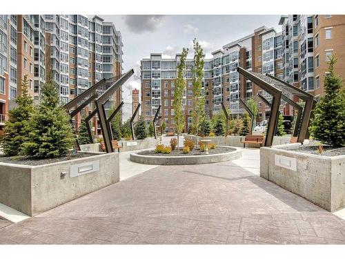 401-24 Varsity Estates Circle Nw, Calgary, AB - Outdoor With Facade