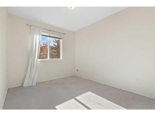 3153-1818 Simcoe Boulevard Sw, Calgary, AB - Indoor Photo Showing Other Room