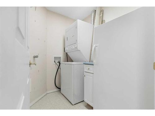 3153-1818 Simcoe Boulevard Sw, Calgary, AB - Indoor Photo Showing Laundry Room