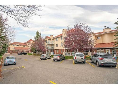 3153-1818 Simcoe Boulevard Sw, Calgary, AB - Outdoor