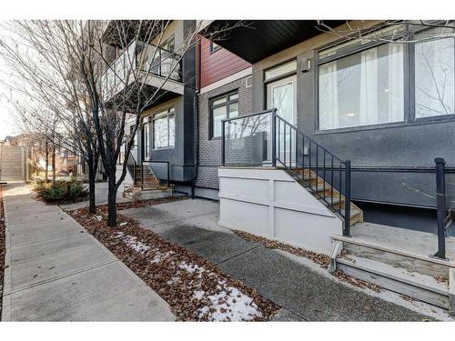 105-214 Sherwood Square Nw, Calgary, AB - Outdoor