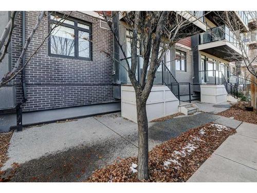 105-214 Sherwood Square Nw, Calgary, AB - Outdoor