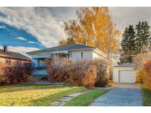 3412 1 Street Nw, Calgary, AB - Outdoor