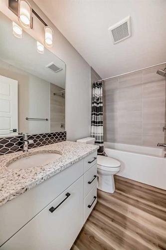 318 Chelsea Hollow, Chestermere, AB - Indoor Photo Showing Bathroom