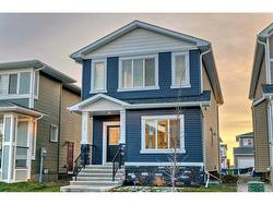 318 Chelsea Hollow  Chestermere, AB T1X 2T3