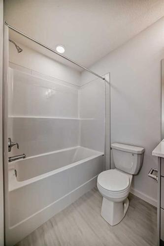 66 Savanna Rise Ne, Calgary, AB - Indoor Photo Showing Bathroom