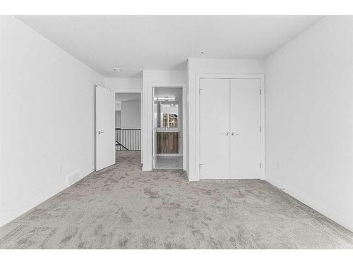 230 Kinniburgh Loop, Chestermere, AB - Indoor Photo Showing Other Room