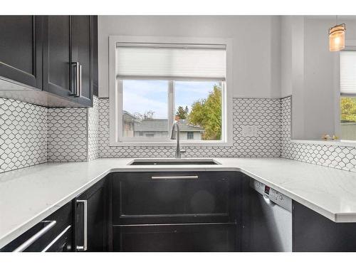 A-2115 35 Avenue Sw, Calgary, AB - Indoor Photo Showing Kitchen With Double Sink