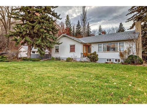 3205 4 Street Sw, Calgary, AB - Outdoor With Facade