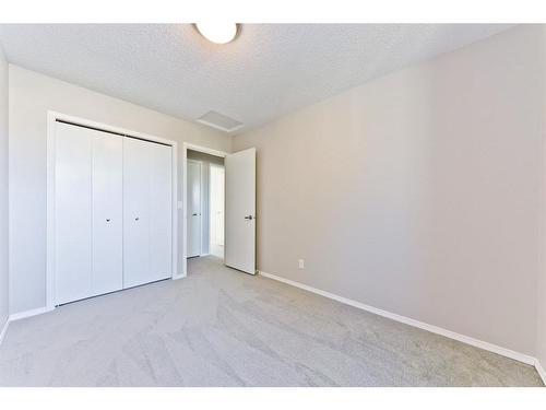 188 Silvergrove Way Nw, Calgary, AB - Indoor Photo Showing Other Room