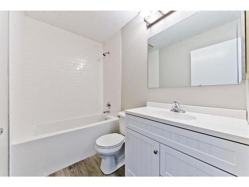 188 Silvergrove Way Nw, Calgary, AB - Indoor Photo Showing Bathroom