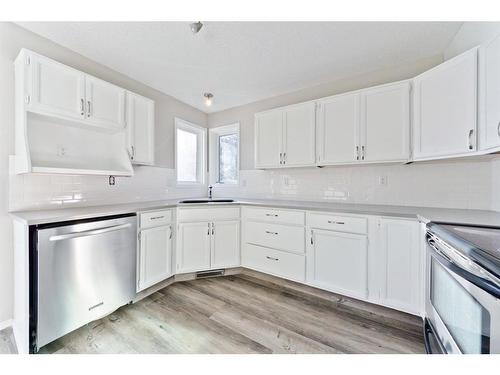 188 Silvergrove Way Nw, Calgary, AB - Indoor Photo Showing Kitchen