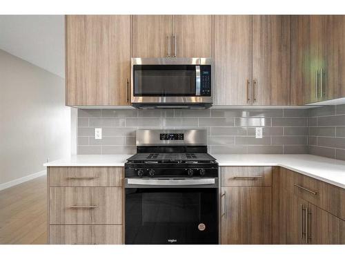 239 Homestead Drive Ne, Calgary, AB - Indoor Photo Showing Kitchen