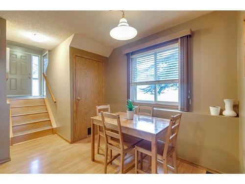 151 Somervale Park Sw, Calgary, AB - Indoor Photo Showing Dining Room