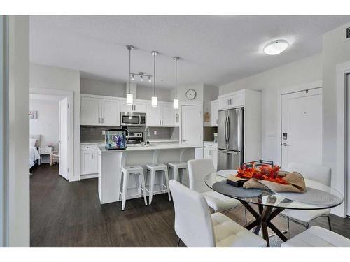 206-20 Walgrove Walk Se, Calgary, AB - Indoor