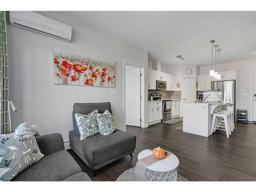 206-20 Walgrove Walk Se, Calgary, AB - Indoor