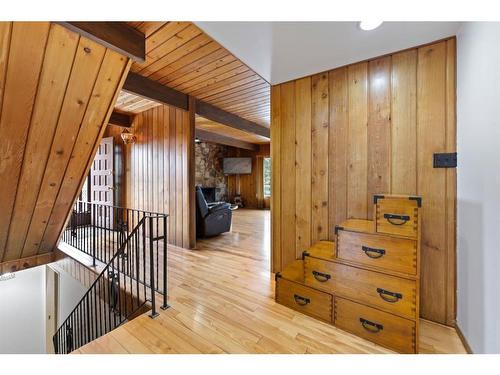 320027 160 Avenue West, Rural Foothills County, AB - Indoor Photo Showing Other Room