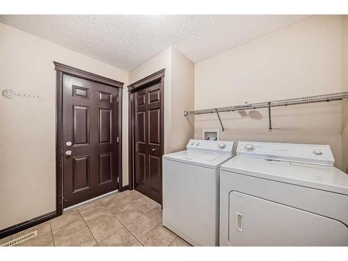 16 Kincora Hill Nw, Calgary, AB - Indoor Photo Showing Laundry Room