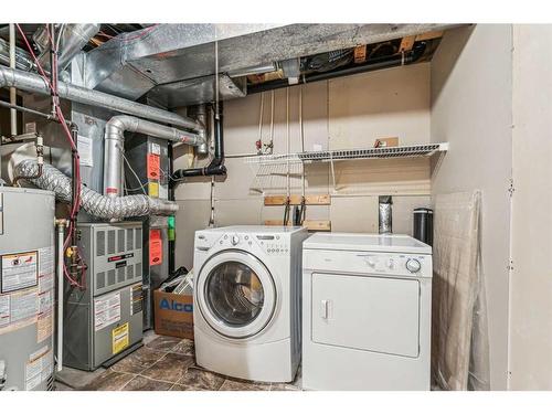 139 Prestwick Crescent Se, Calgary, AB - Indoor Photo Showing Laundry Room