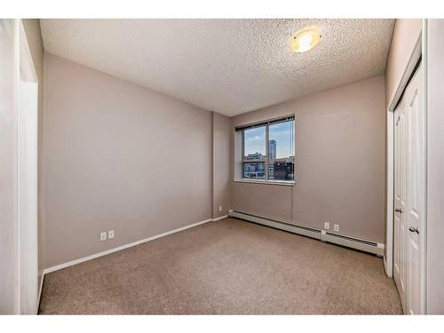 515-1053 10 Street Sw, Calgary, AB - Indoor Photo Showing Other Room