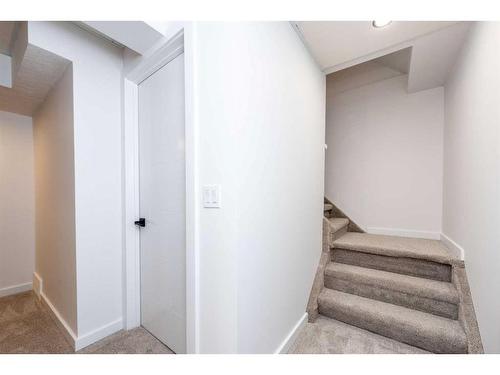 19-11407 Braniff Road Sw, Calgary, AB - Indoor Photo Showing Other Room