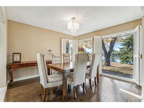 811 Lake Placid Drive Se, Calgary, AB - Indoor Photo Showing Dining Room