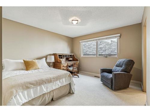 811 Lake Placid Drive Se, Calgary, AB - Indoor Photo Showing Bedroom