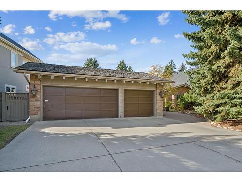 811 Lake Placid Drive Se, Calgary, AB - Outdoor