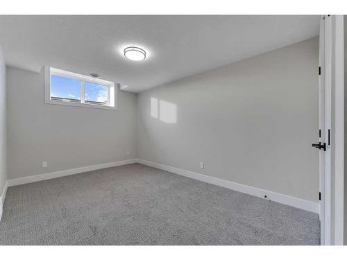 51 South Shore Road, Chestermere, AB - Indoor Photo Showing Other Room