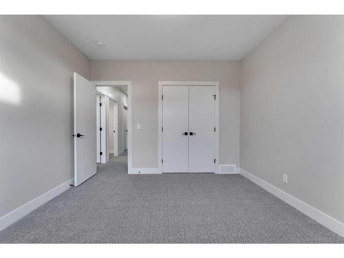 51 South Shore Road, Chestermere, AB - Indoor Photo Showing Other Room